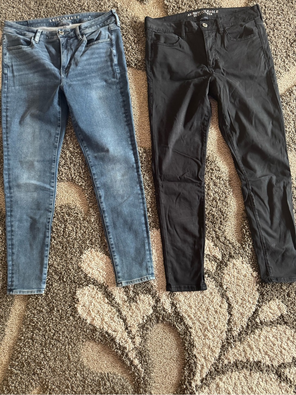 American Eagle Outfitters Stretch Skinny Jeans - Blue Wash & Black